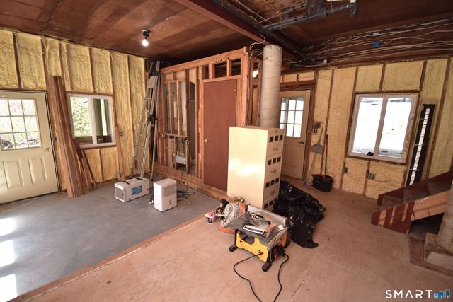 51 Ironworks Road, Clinton, CT 06413