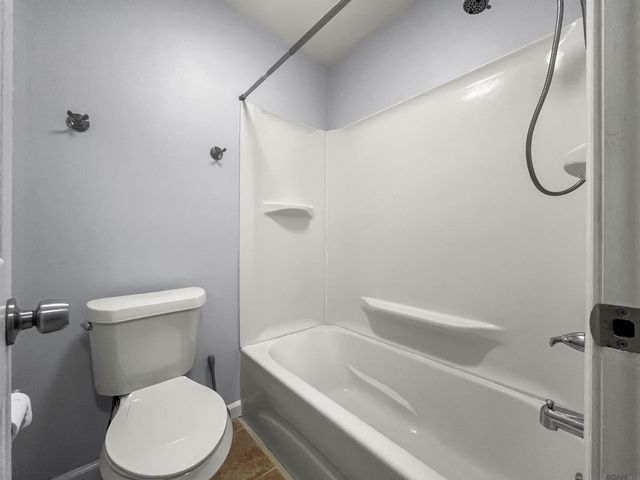 8887 Cedar Springs Ave, Denham Springs, LA 70726