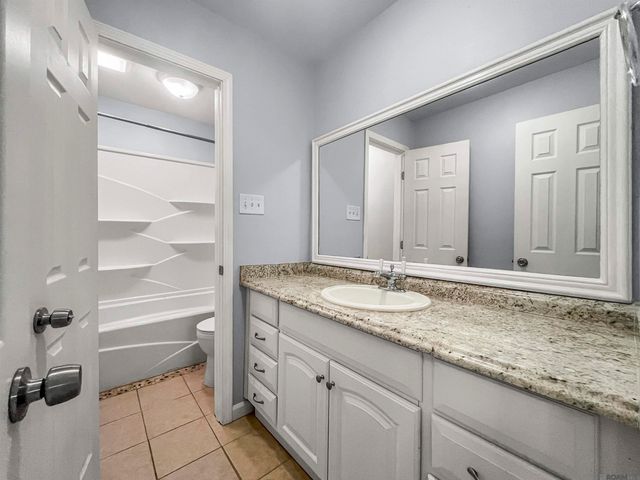 8887 Cedar Springs Ave, Denham Springs, LA 70726