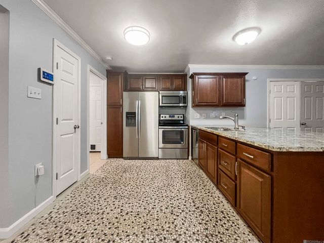 8887 Cedar Springs Ave, Denham Springs, LA 70726