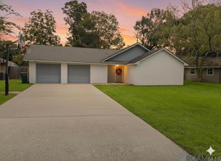 8887 Cedar Springs Ave, Denham Springs, LA 70726