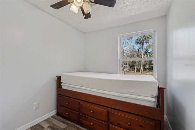 24421 TRESPASS TRAIL, Astor, FL 32102