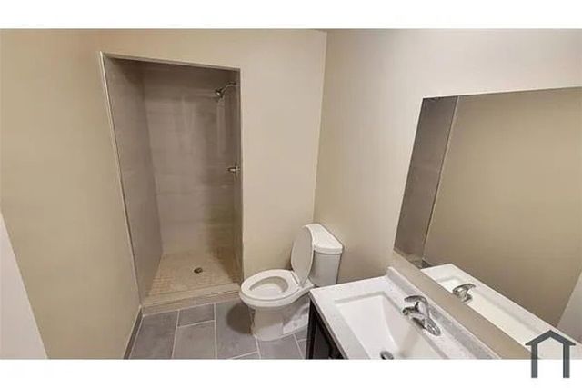 811 Orchid Court L, Upland, CA 91786