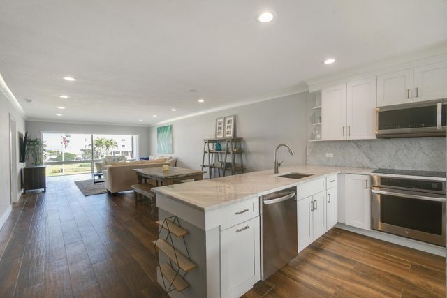 80 Celestial Way 211, Juno Beach, FL 33408