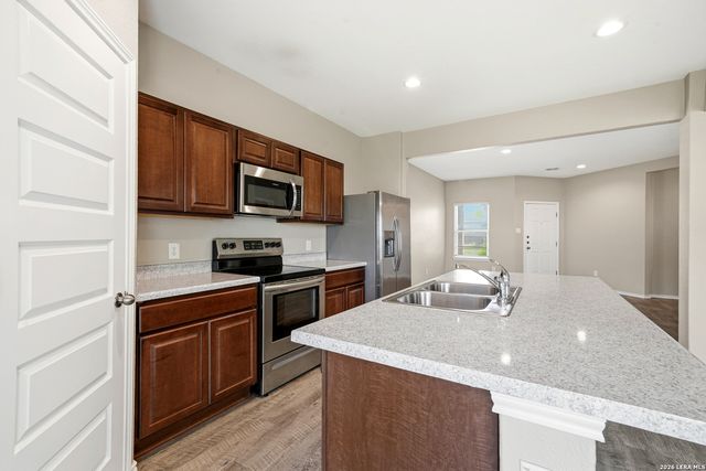 4019 Asher, St Hedwig, TX 78152