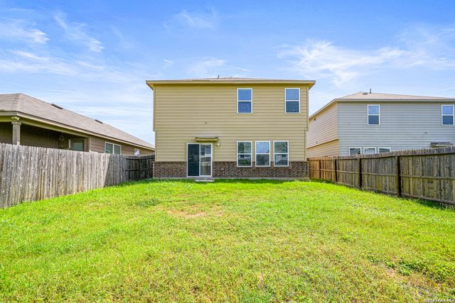 4019 Asher, St Hedwig, TX 78152