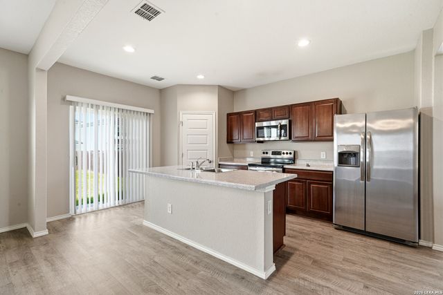 4019 Asher, St Hedwig, TX 78152