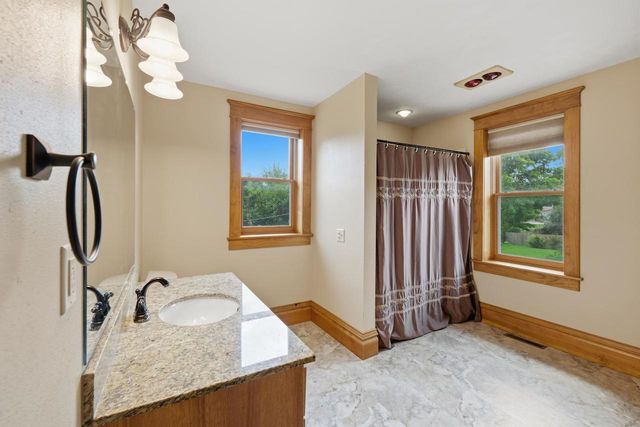 319 Market Street, Lodi, WI 53555