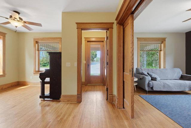 319 Market Street, Lodi, WI 53555