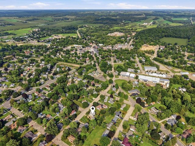 319 Market Street, Lodi, WI 53555