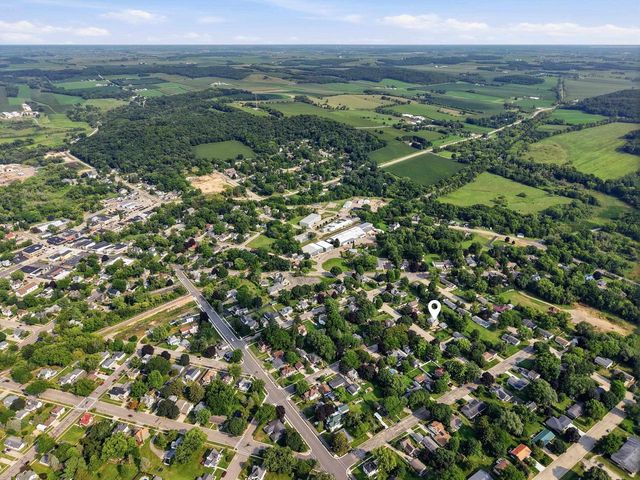 319 Market Street, Lodi, WI 53555