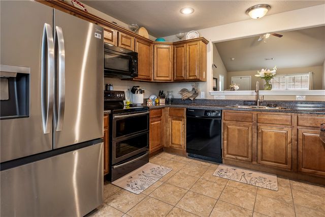 6043 Cord Avenue, Springdale, AR 72762
