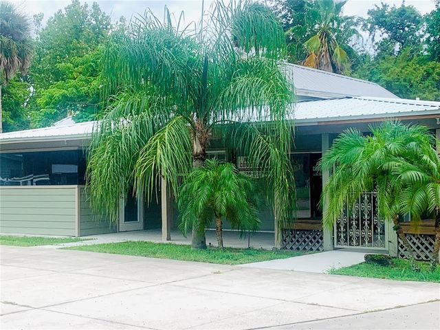 321 N DIXIE FREEWAY, New Smyrna Beach, FL 32168