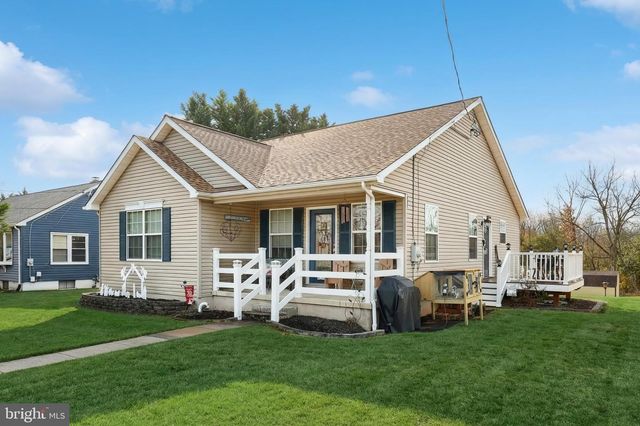 486 W KING ST, Abbottstown, PA 17301