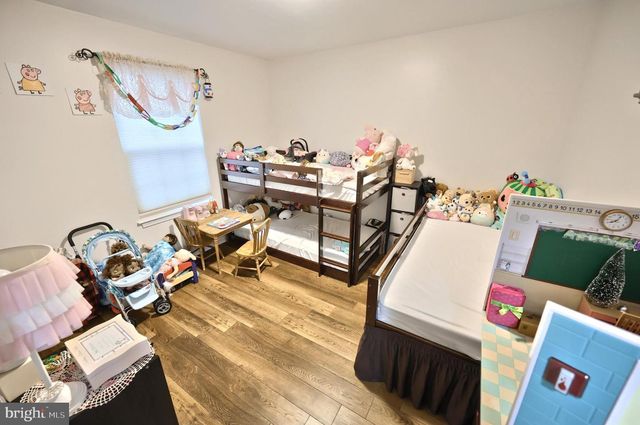 486 W KING ST, Abbottstown, PA 17301