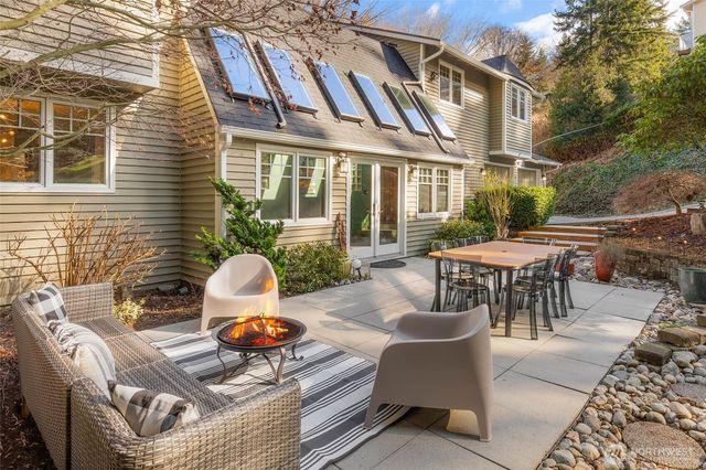 11925 Maplewood Avenue, Edmonds, WA 98026