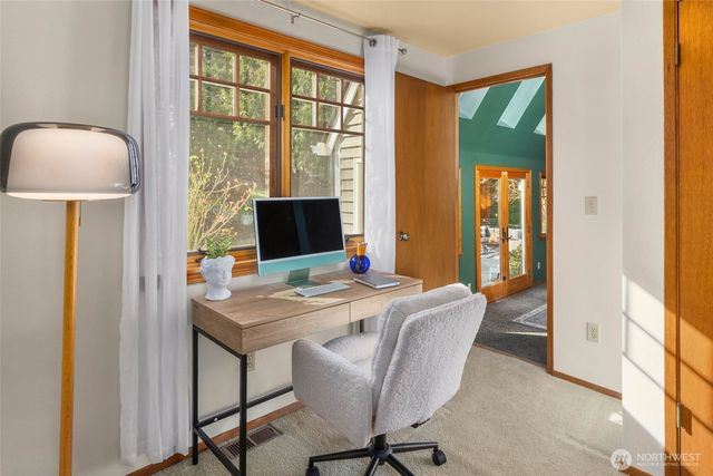 11925 Maplewood Avenue, Edmonds, WA 98026