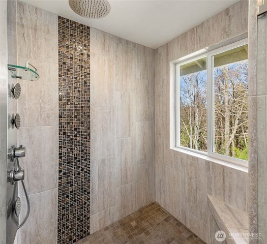 11925 Maplewood Avenue, Edmonds, WA 98026