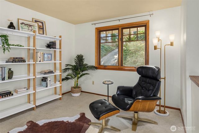 11925 Maplewood Avenue, Edmonds, WA 98026