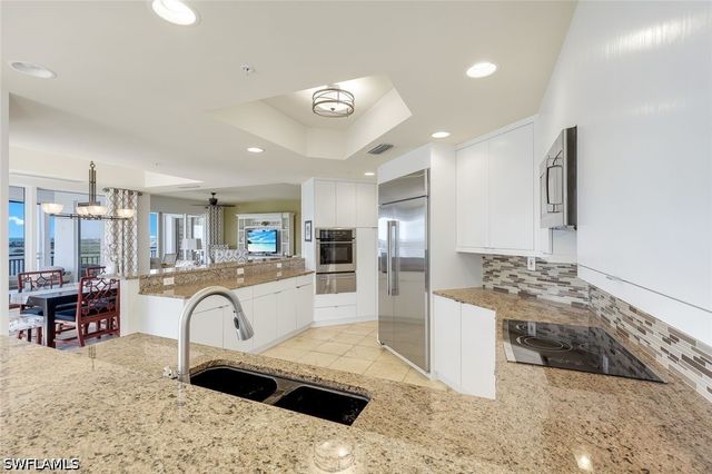 4801 Bonita Bay BLVD 1401, Bonita Springs, FL 34134