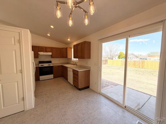 782 S Kline Dr, Pueblo West, CO 81007