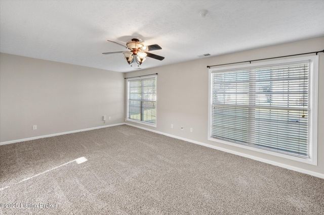 6910 Caitlynn Way, Louisville, KY 40229