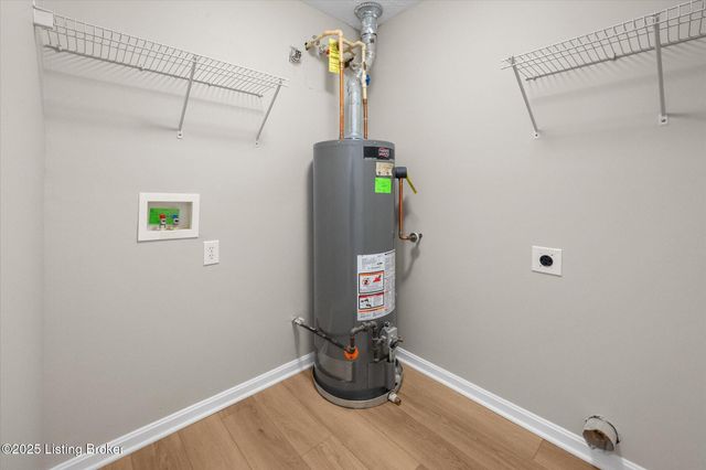 6910 Caitlynn Way, Louisville, KY 40229