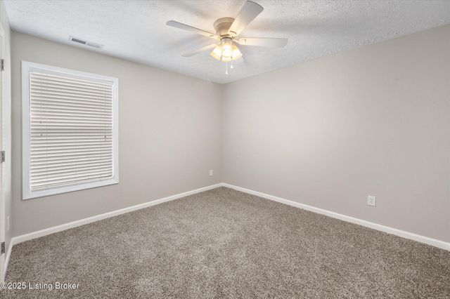 6910 Caitlynn Way, Louisville, KY 40229