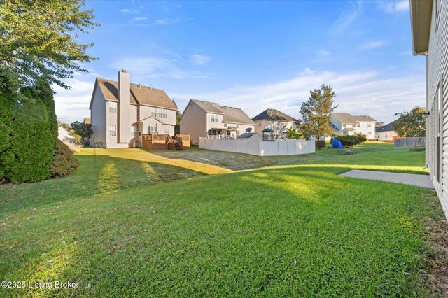 6910 Caitlynn Way, Louisville, KY 40229