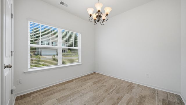 277 Collington Circle, Dalton, GA 30721