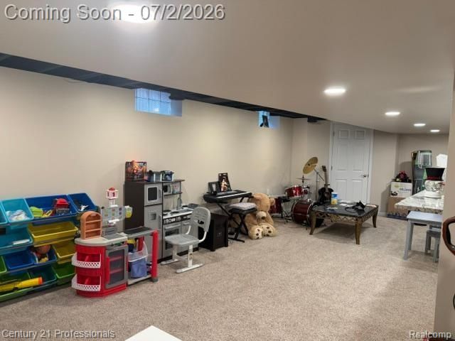 3964 Grindley Park Street, Dearborn Heights, MI 48125