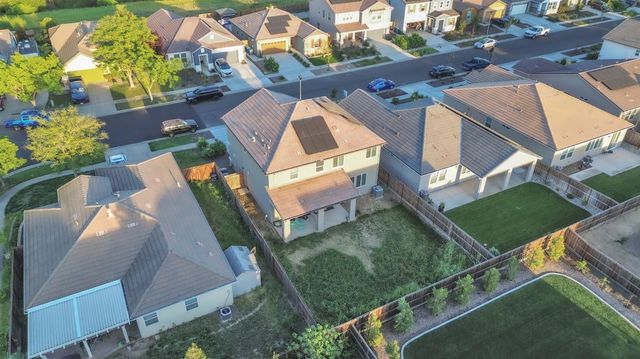 1630 Stepney Way, Plumas Lake, CA 95961