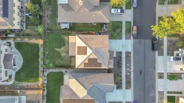 1630 Stepney Way, Plumas Lake, CA 95961