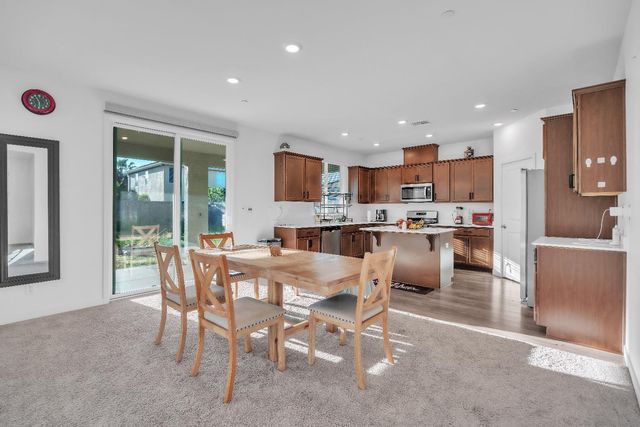 1630 Stepney Way, Plumas Lake, CA 95961