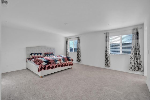 1630 Stepney Way, Plumas Lake, CA 95961