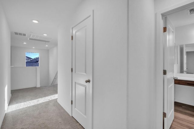 1630 Stepney Way, Plumas Lake, CA 95961