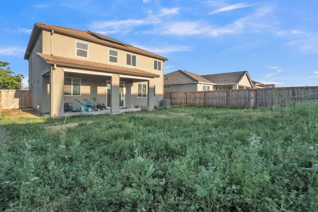 1630 Stepney Way, Plumas Lake, CA 95961