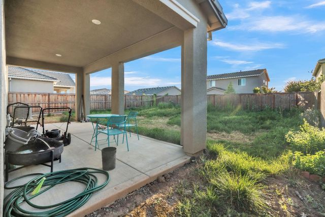 1630 Stepney Way, Plumas Lake, CA 95961