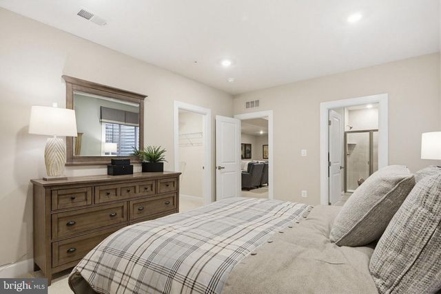 2598 POTTING SHED LN, Frederick, MD 21702