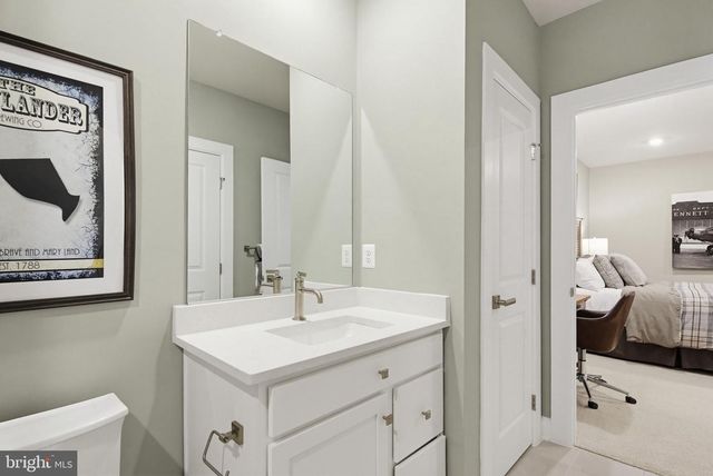 2598 POTTING SHED LN, Frederick, MD 21702