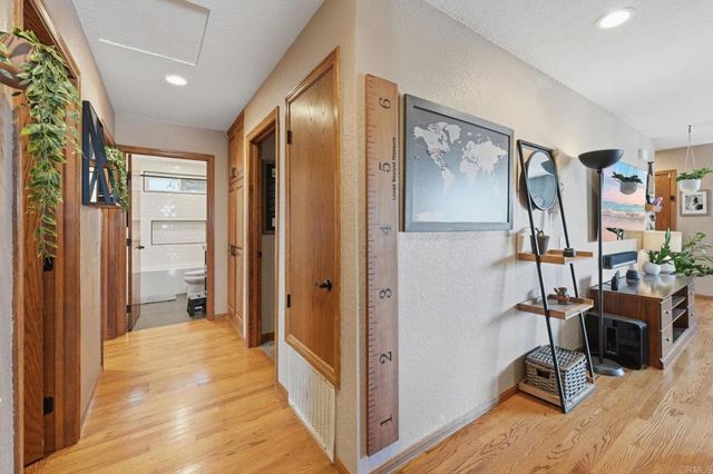 320 Apollo Drive, Vista, CA 92084