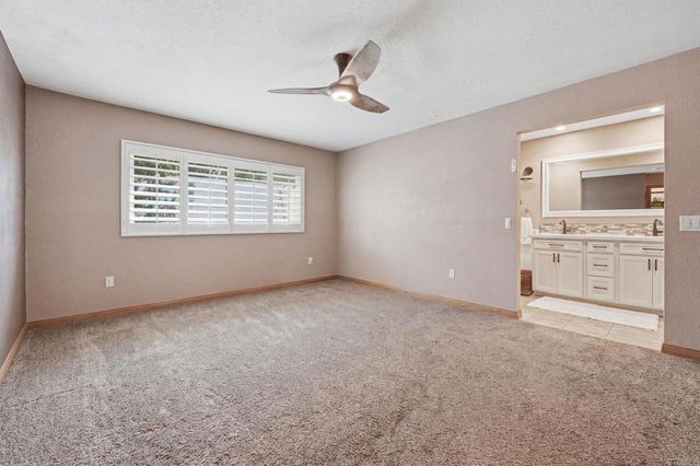 320 Apollo Drive, Vista, CA 92084