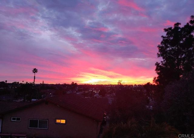 320 Apollo Drive, Vista, CA 92084