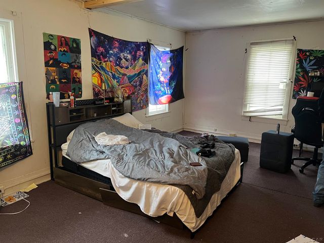 903 E Maple Street, Adrian, MI 49221