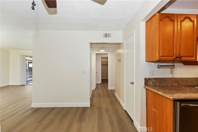 1350 Brentwood Circle B, Corona, CA 92882