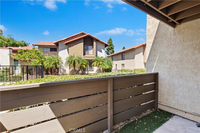 1350 Brentwood Circle B, Corona, CA 92882