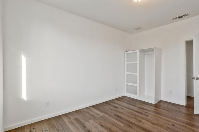 560 Willie Hausey Way, Sacramento, CA 95838