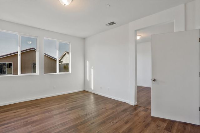 560 Willie Hausey Way, Sacramento, CA 95838