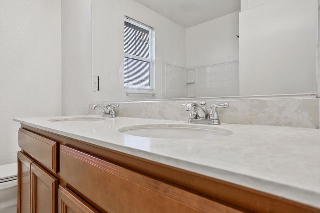 560 Willie Hausey Way, Sacramento, CA 95838