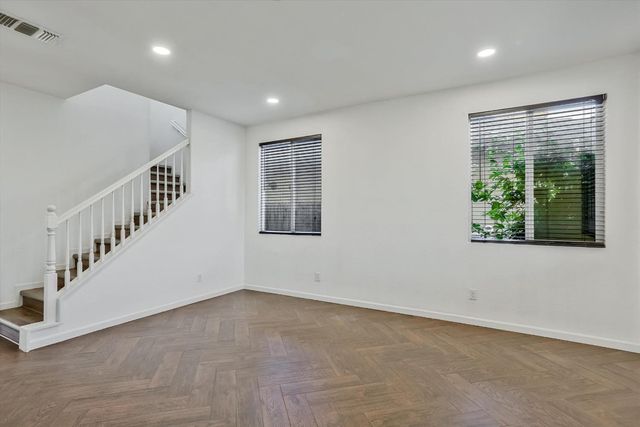 560 Willie Hausey Way, Sacramento, CA 95838